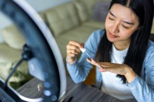 사진 찍으면 팔로워 폭발하는 포즈